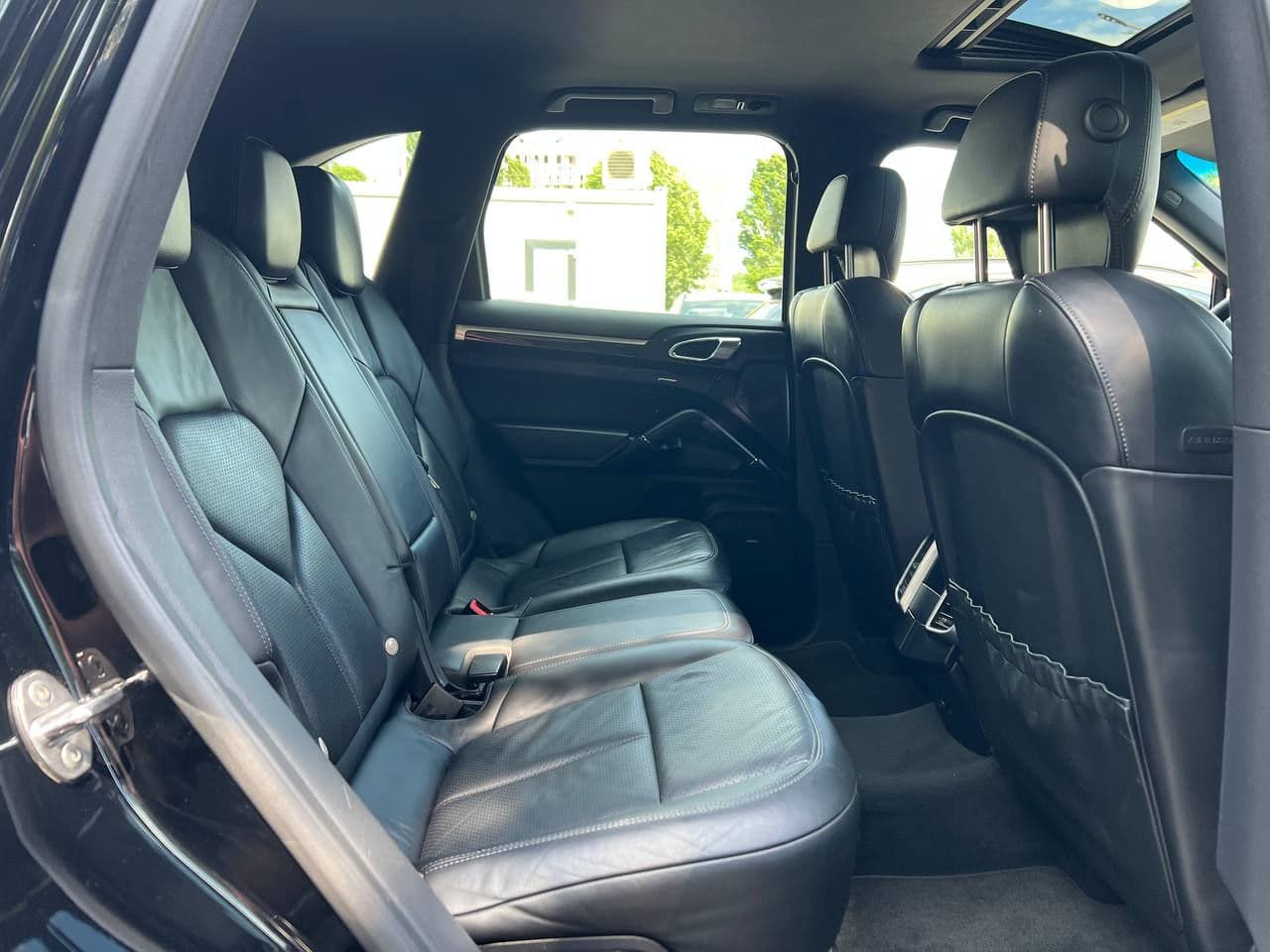 2013 Porsche Cayenne S Hybrid — Miniatură 17
