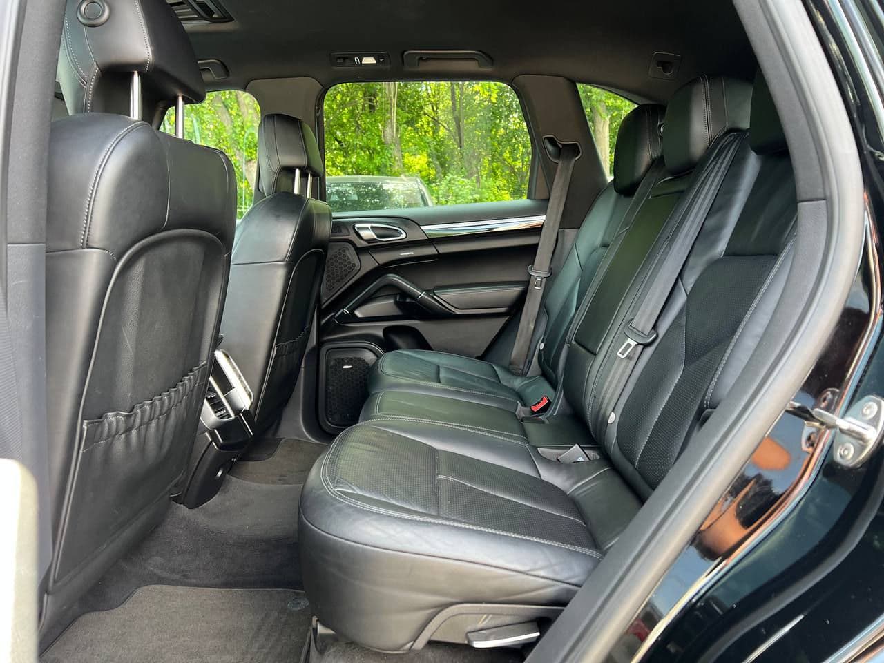 2013 Porsche Cayenne S Hybrid — Miniatură 16
