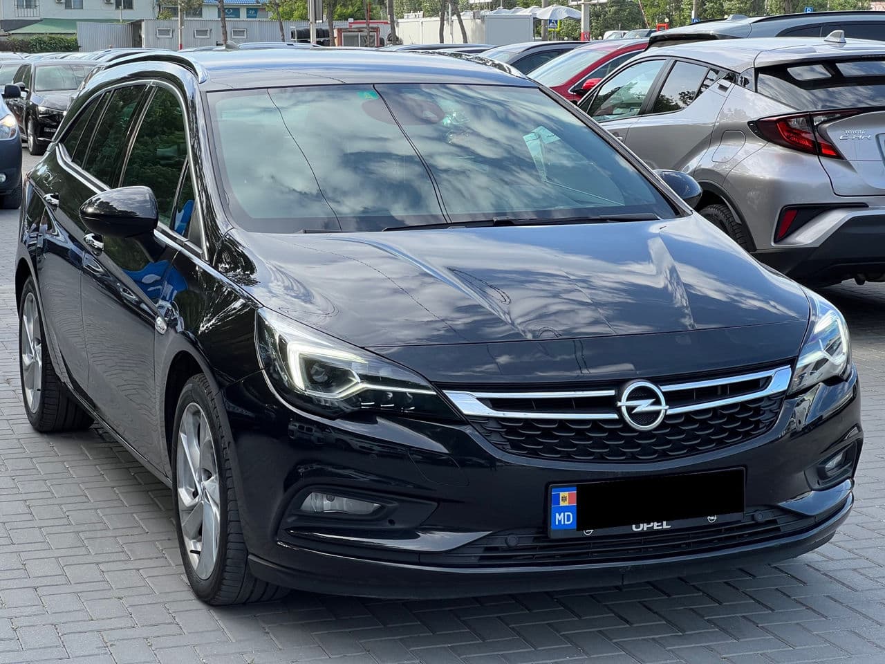 Opel Astra 2016 — Миниатюра 3