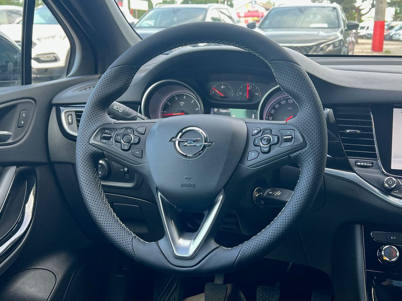 Opel Astra 2016 — Миниатюра 10