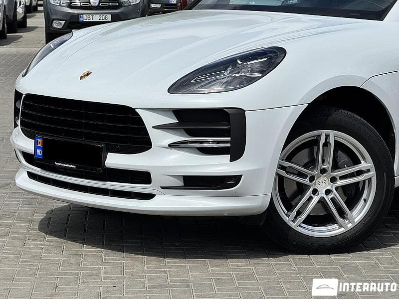 2016 Porsche Macan — Miniatură 3