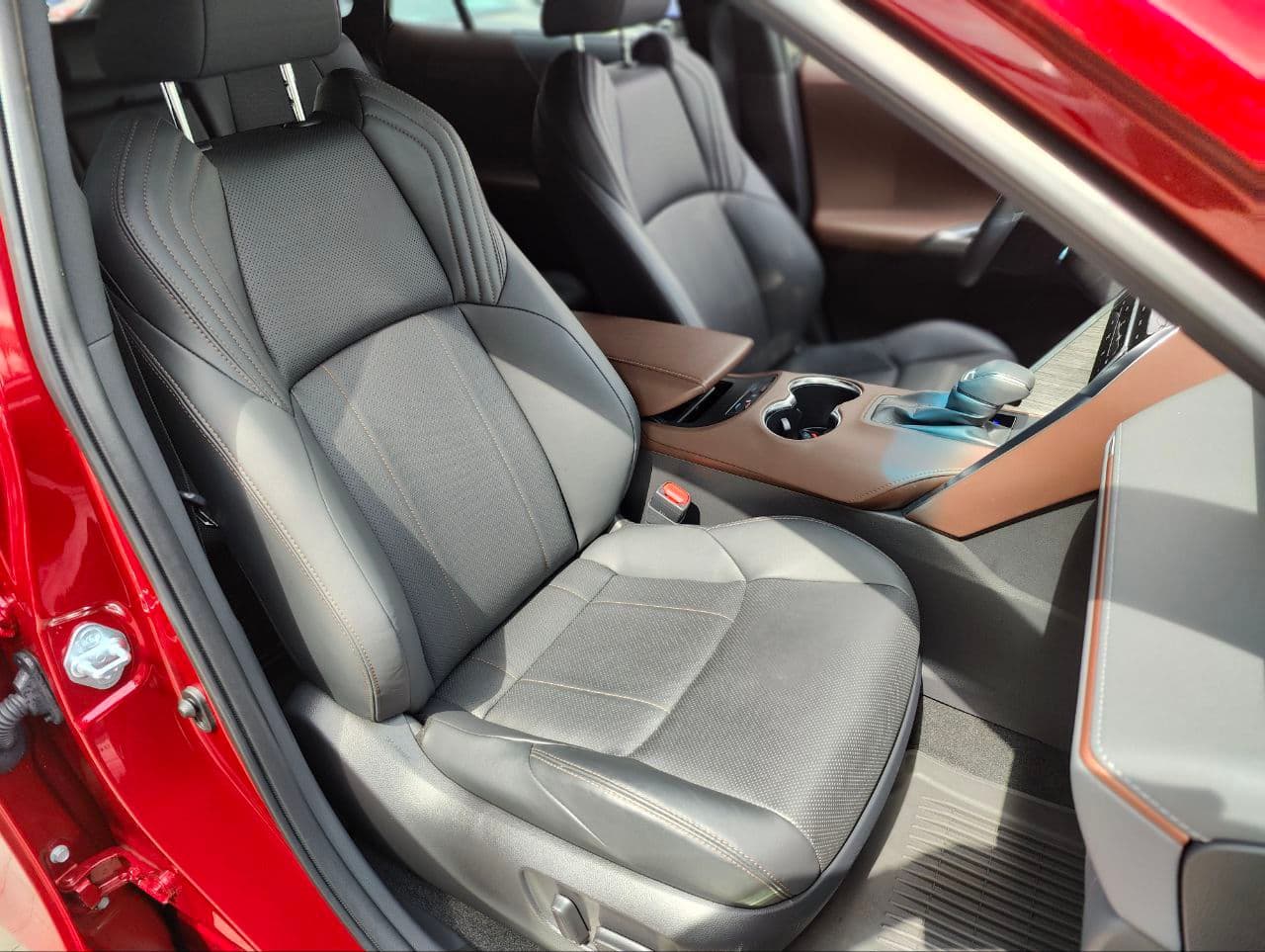2021 Toyota Venza — Miniatură 18