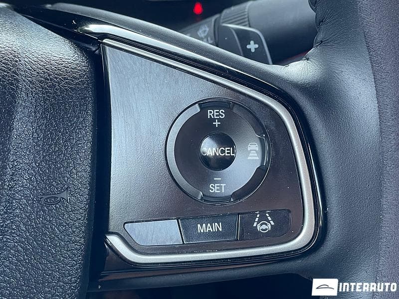 Honda Clarity 2018 — Миниатюра 10