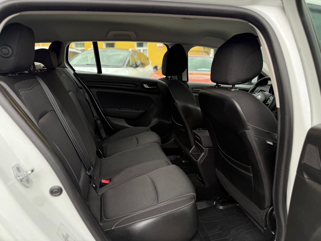 2019 Renault Megane — Miniatură 13