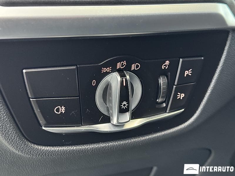 2021 BMW X3 2.0D — Miniatură 21