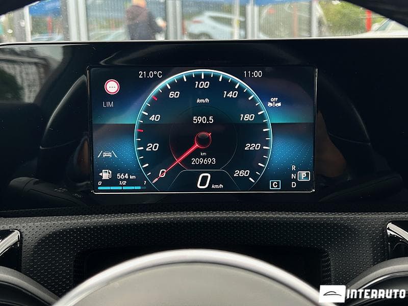 2019 Mercedes CLA 180d — Miniatură 11
