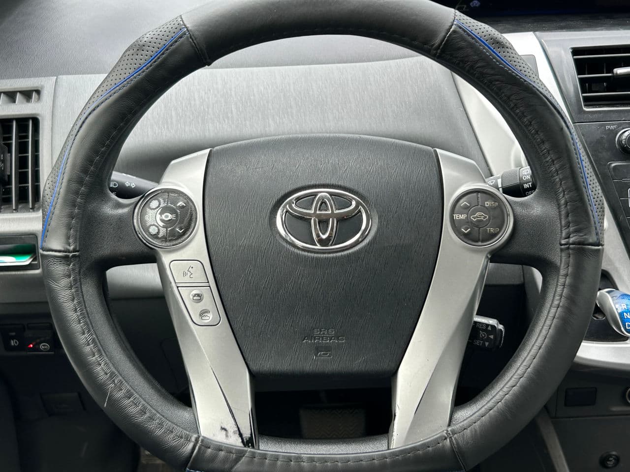Toyota Prius Plus / V 2012 — Миниатюра 11