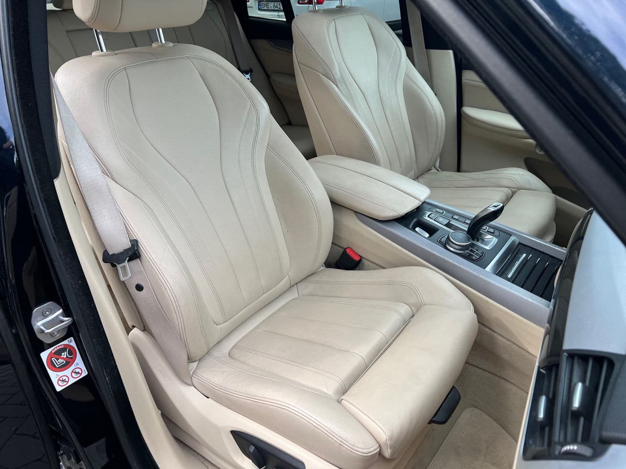 2017 BMW X5 4.0e — Miniatură 15
