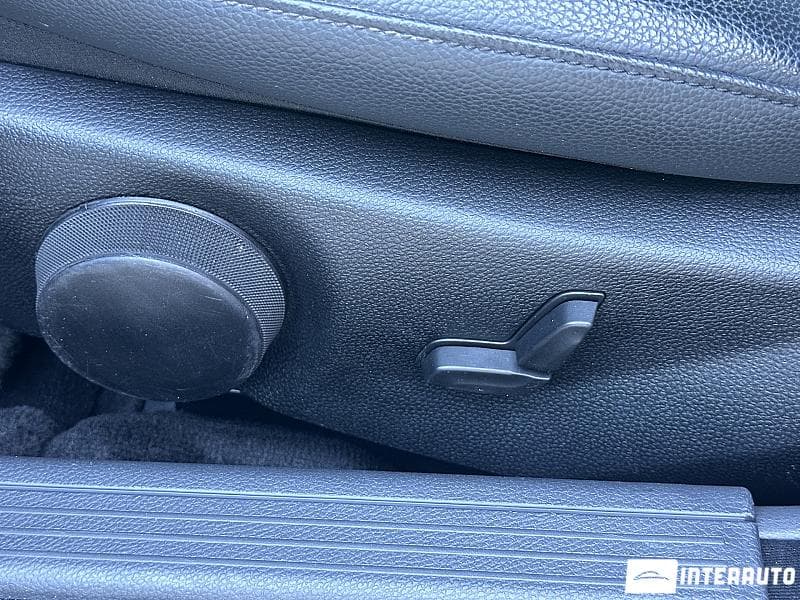2009 Mercedes C 250 — Miniatură 15