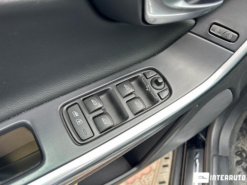 Volvo XC 60 2014 — Миниатюра 6