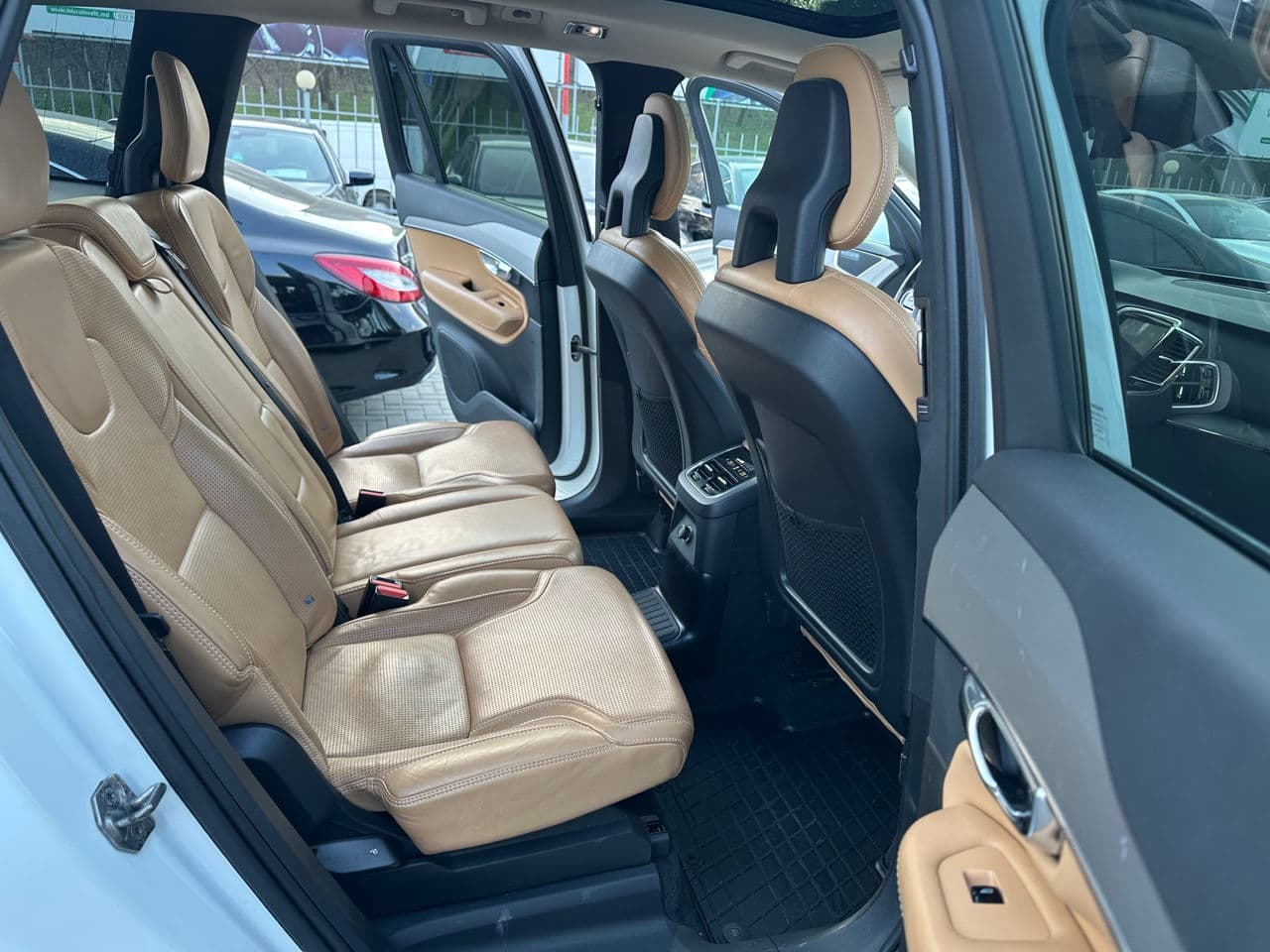 2015 Volvo XC 90 — Miniatură 9