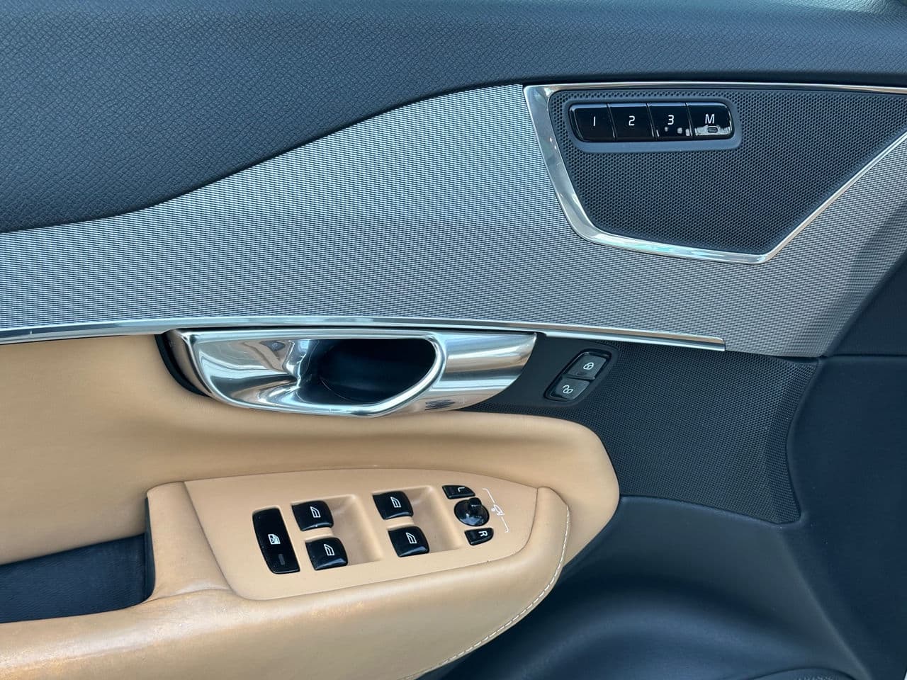 2015 Volvo XC 90 — Miniatură 20