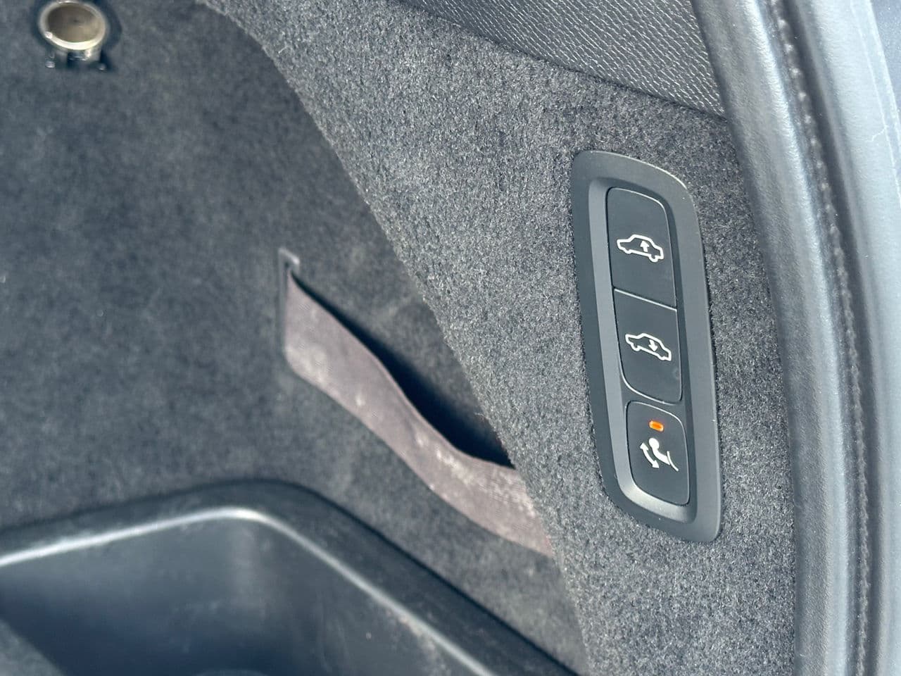 2015 Volvo XC 90 — Miniatură 22