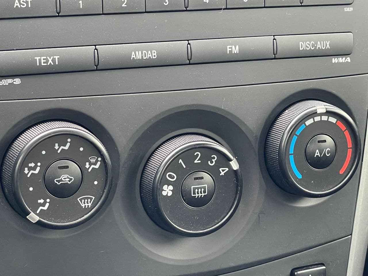 Toyota Corolla 2012 — Миниатюра 11