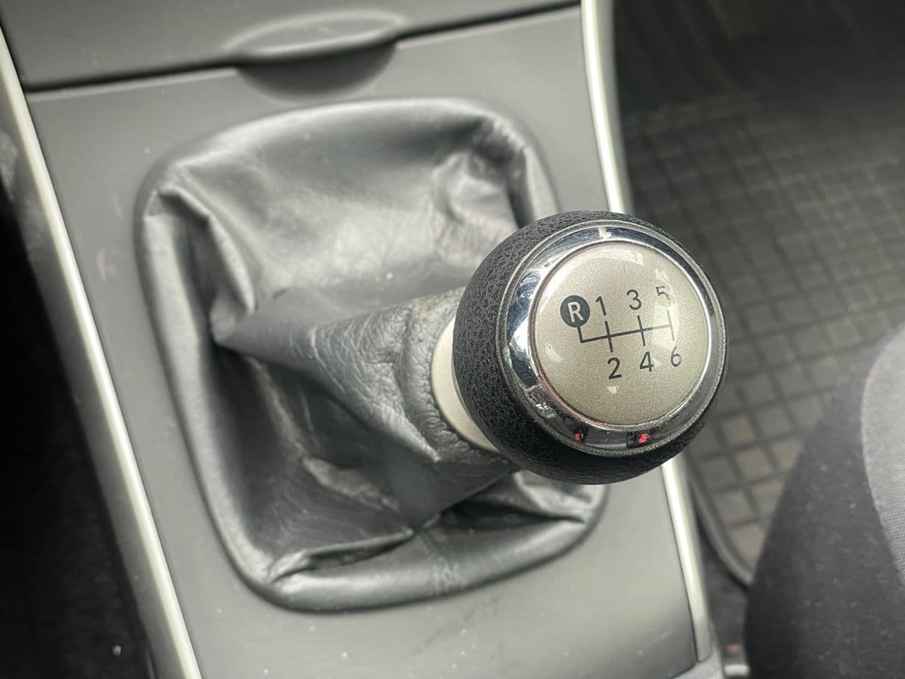 Toyota Corolla 2012 — Миниатюра 12