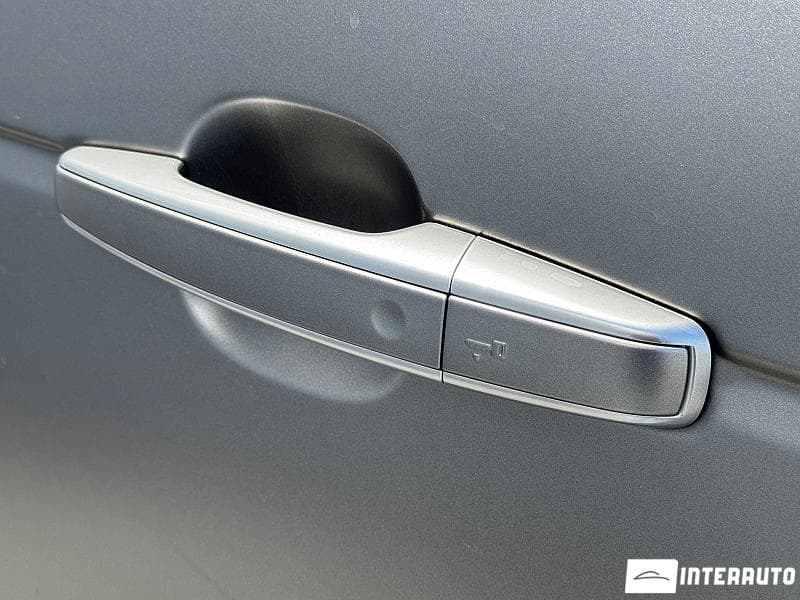 2019 Land Rover Range Rover Vogue — Miniatură 22