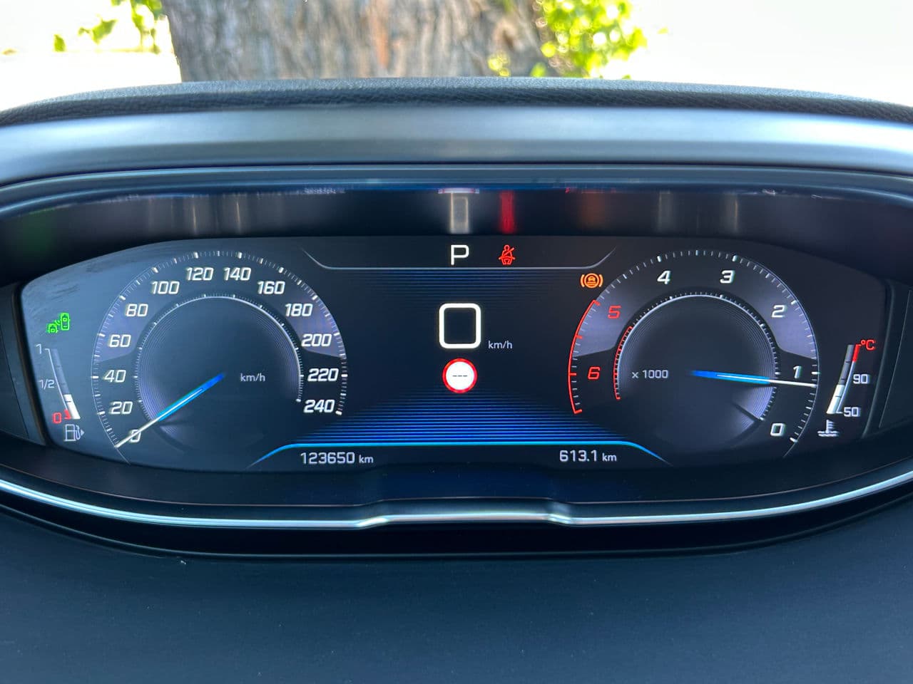 2018 Peugeot 3008 — Miniatură 13