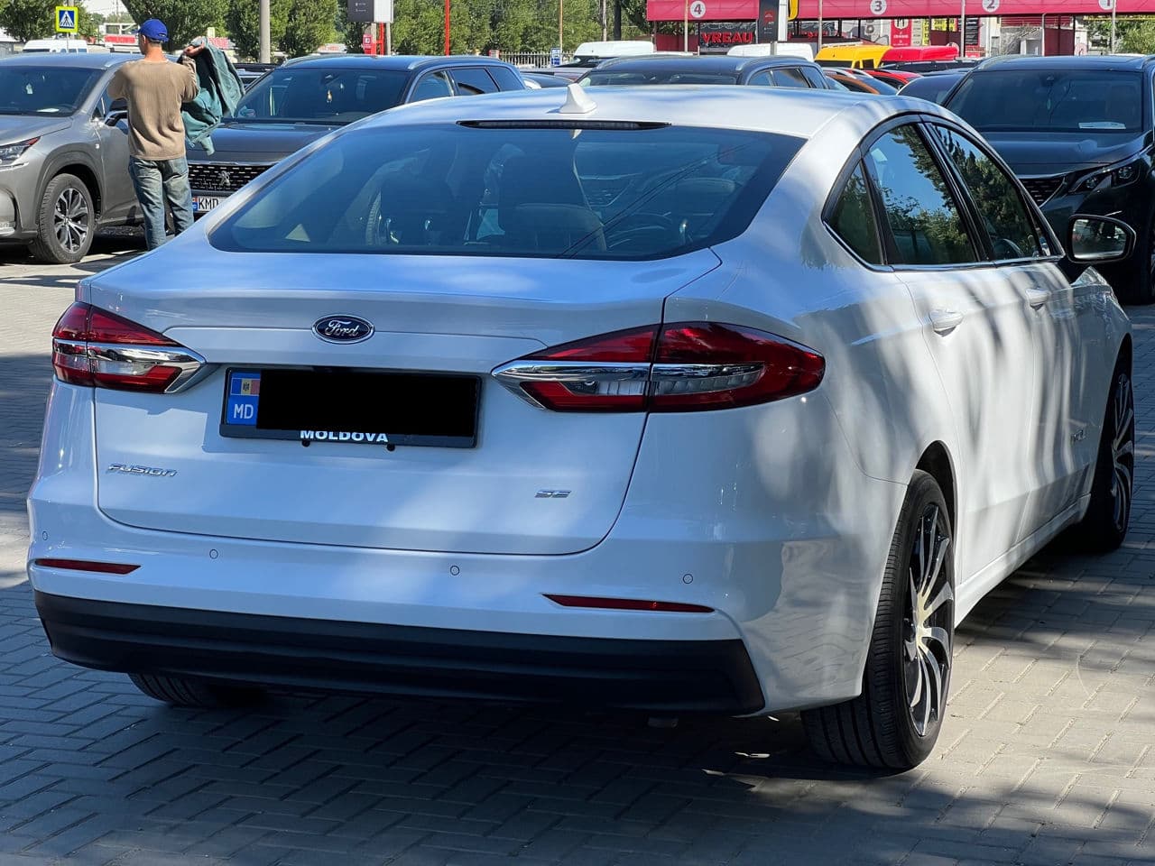 Ford Fusion 2019 — Миниатюра 2