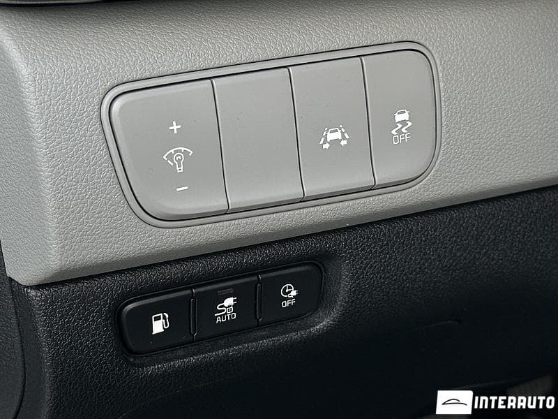 2019 Kia Niro — Miniatură 17