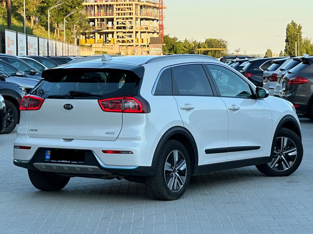2019 Kia Niro — Miniatură 3