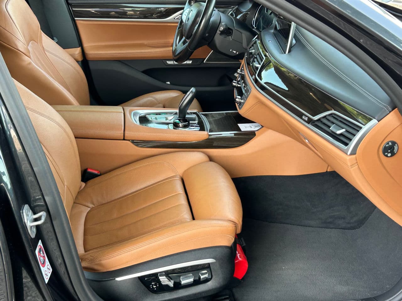2017 BMW 740e — Miniatură 17