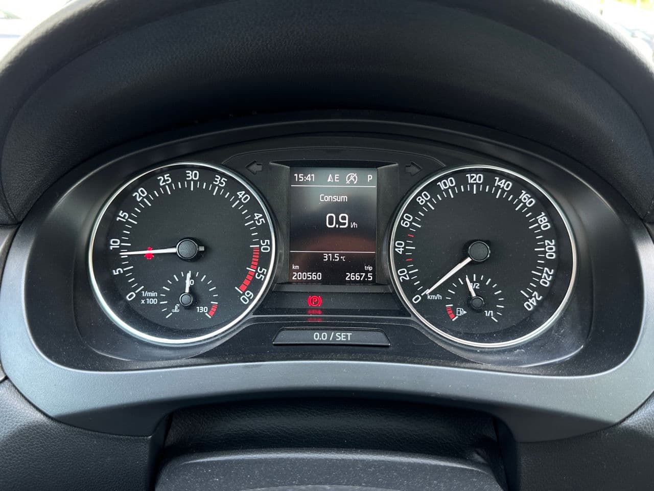 2016 Skoda Rapid — Miniatură 8
