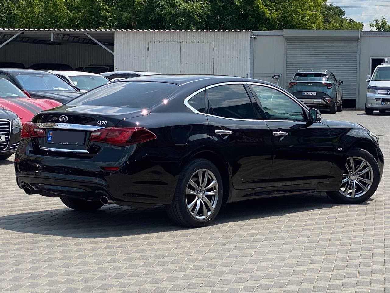Infiniti Q70 2018 — Миниатюра 4