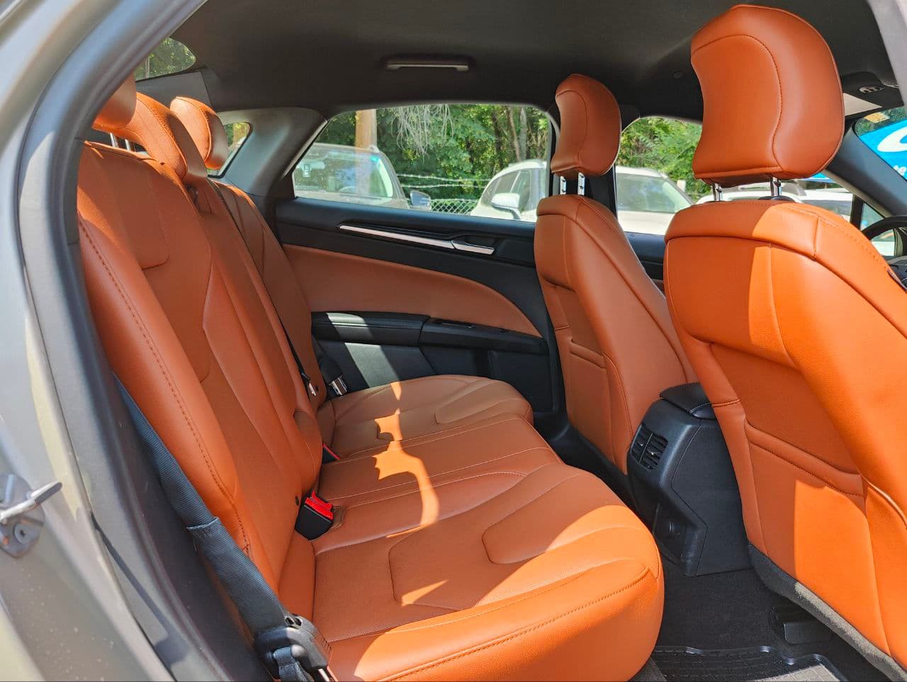 2019 Ford Fusion — Miniatură 8