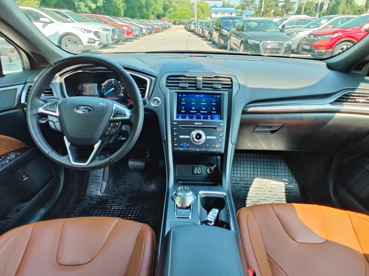 2019 Ford Fusion — Miniatură 6
