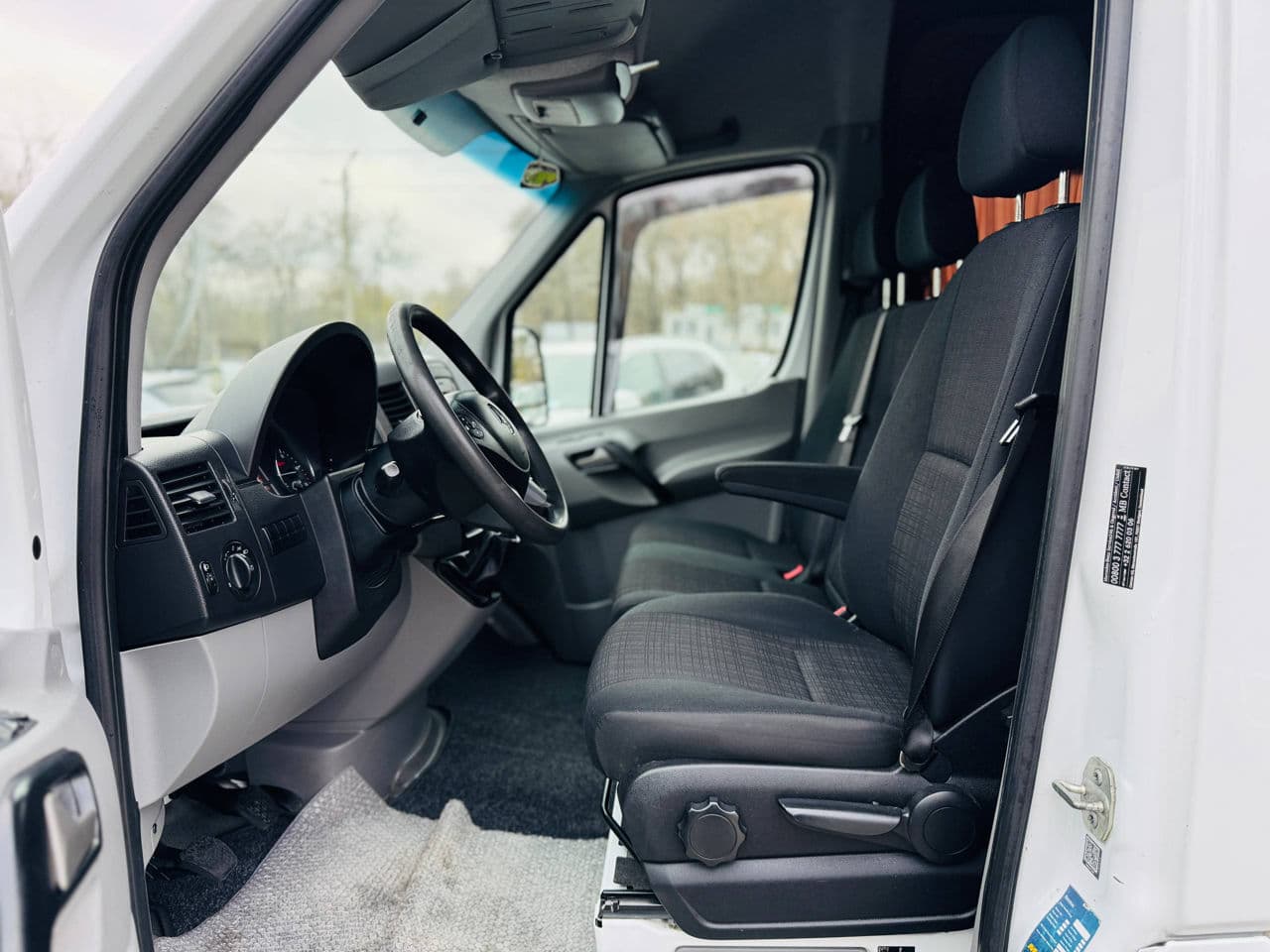 2018 Mercedes Sprinter — Miniatură 5