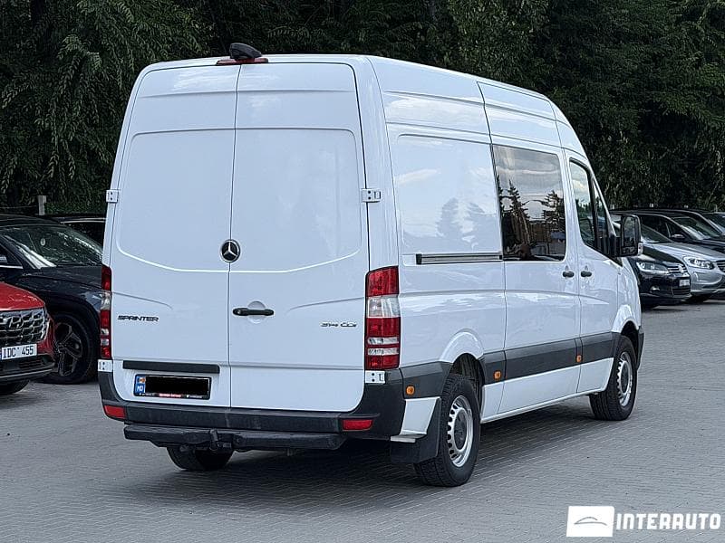 2018 Mercedes Sprinter — Miniatură 2