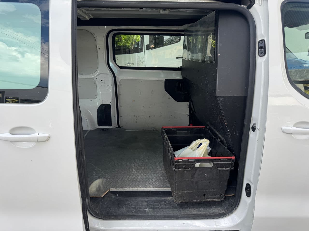 2016 Citroen Jumpy — Miniatură 8
