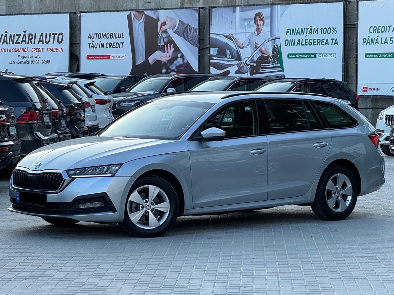 2020 Skoda Octavia — Miniatură 2