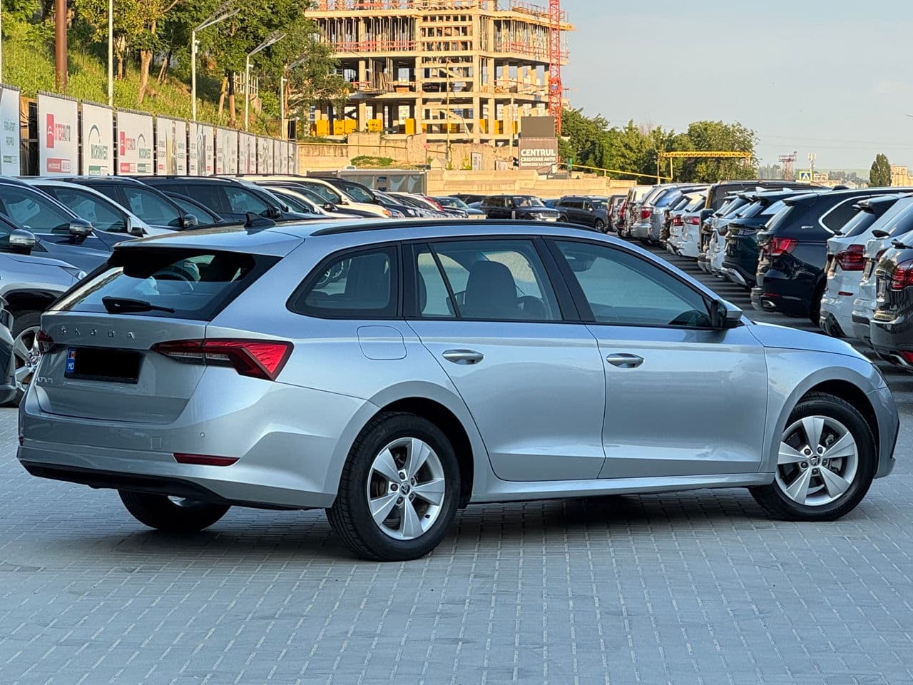 2020 Skoda Octavia — Miniatură 3