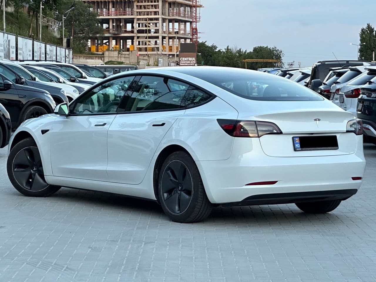 2022 Tesla Model 3 — Miniatură 4