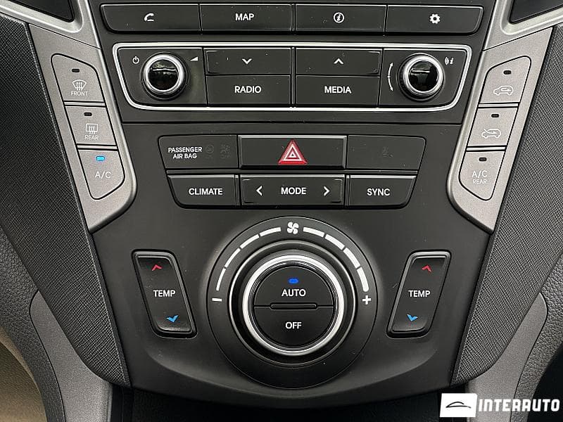 Hyundai Santa Fe 2018 — Миниатюра 11