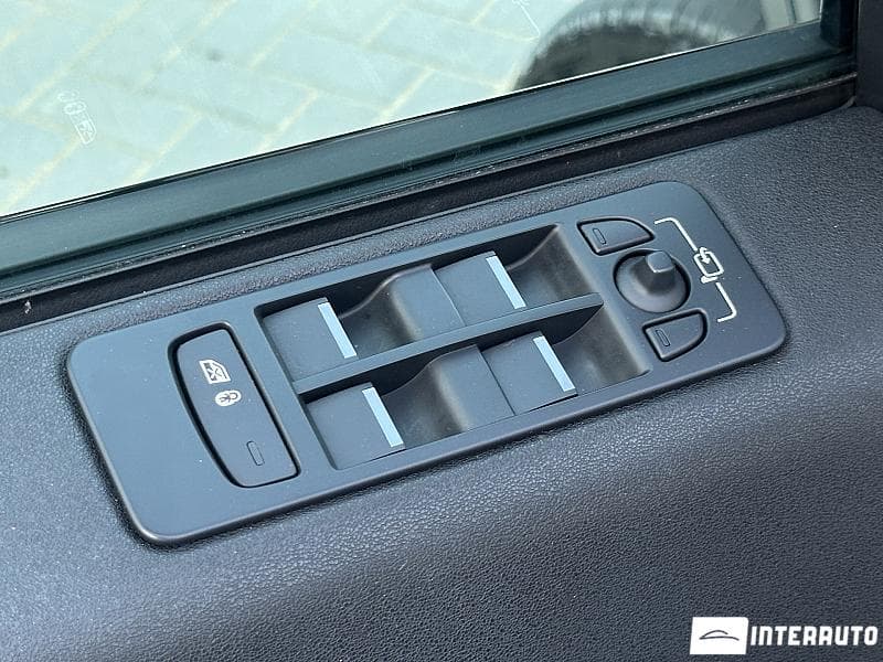 2016 Land Rover Discovery Sport — Miniatură 17