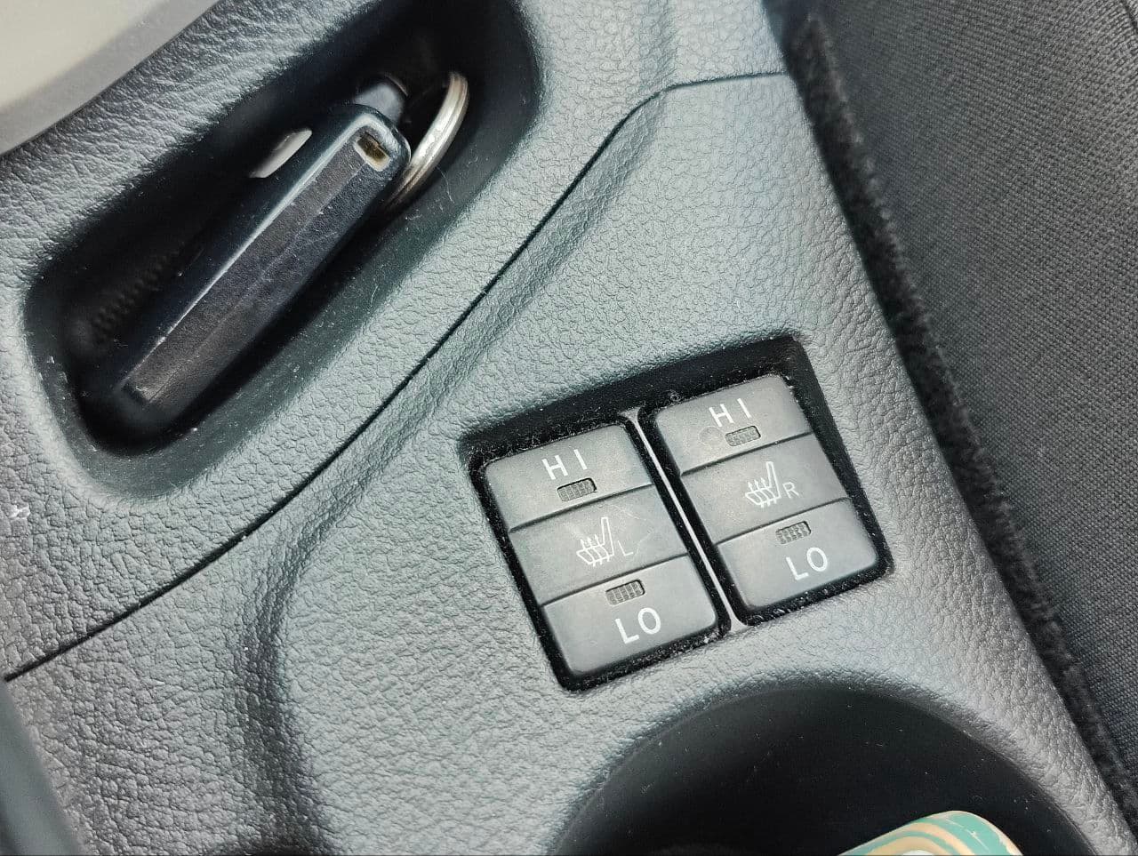 2013 Toyota Auris — Miniatură 16