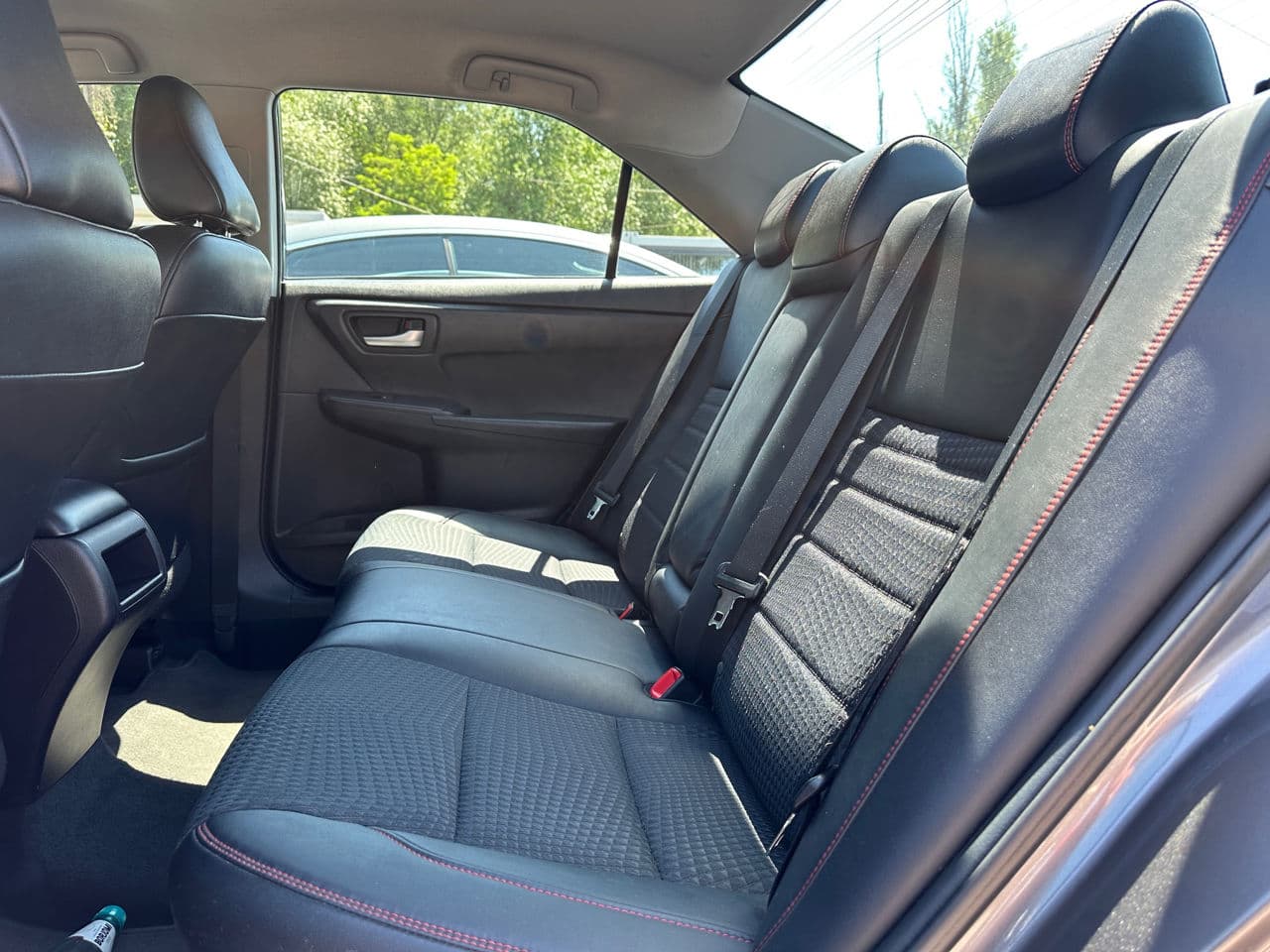 2015 Toyota Camry — Miniatură 14