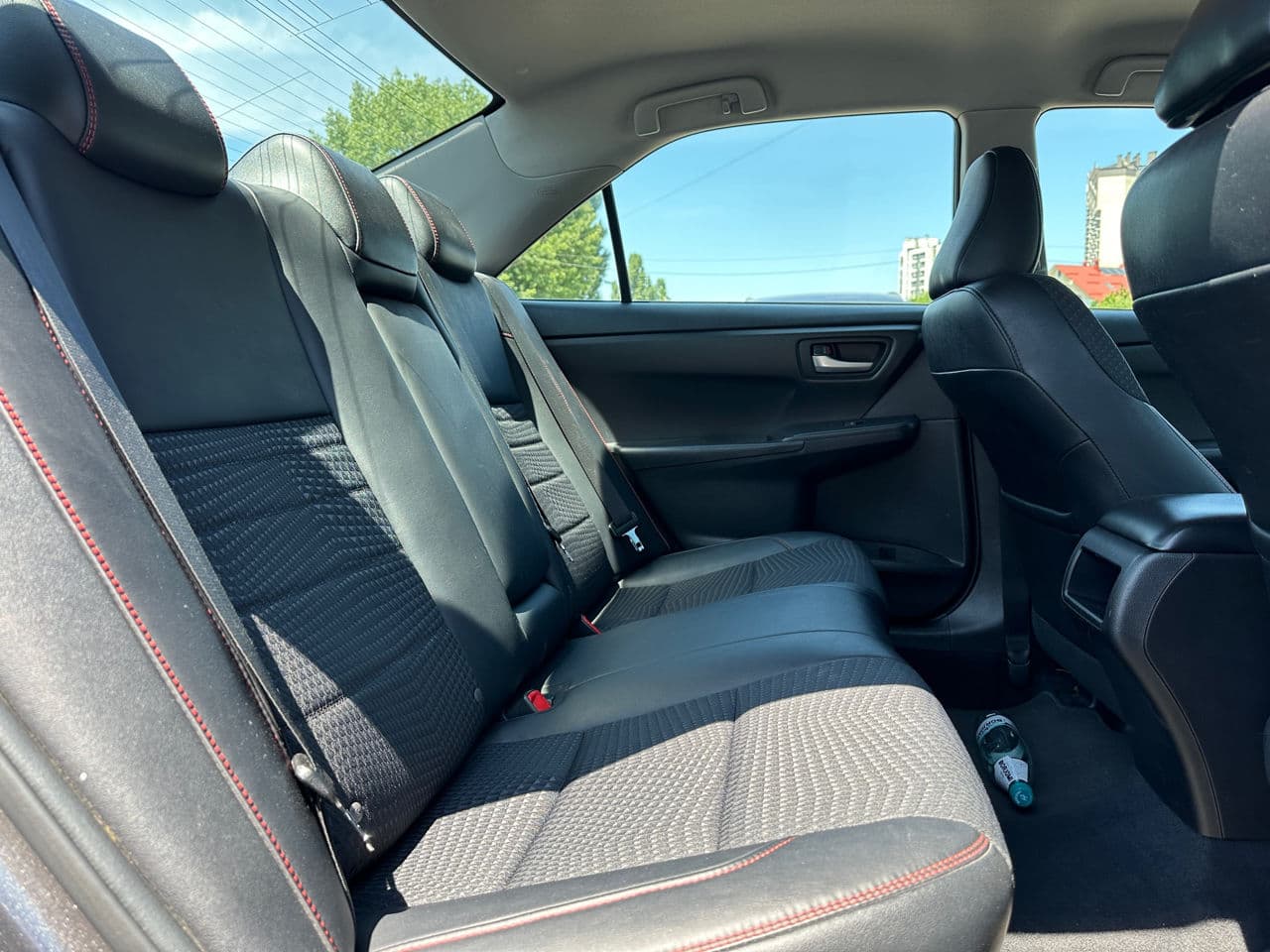2015 Toyota Camry — Miniatură 15