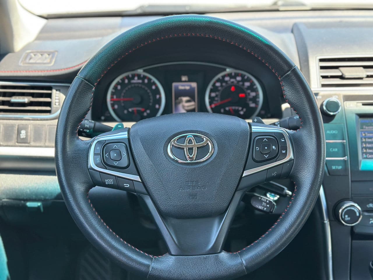 2015 Toyota Camry — Miniatură 8