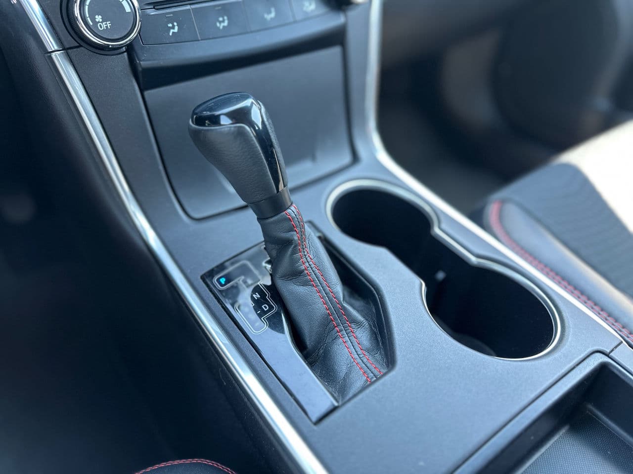 2015 Toyota Camry — Miniatură 11
