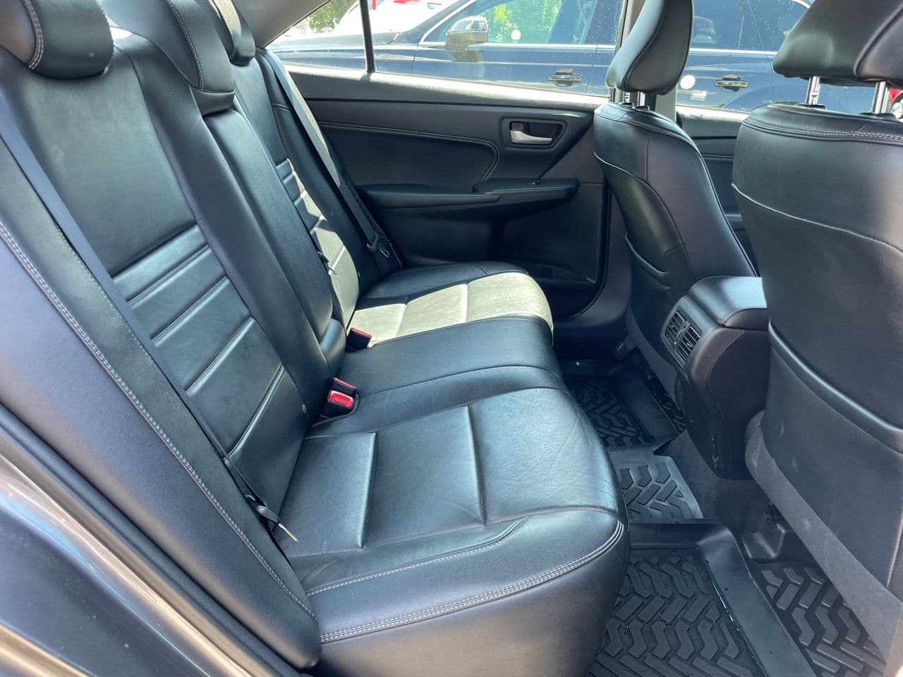Toyota Camry 2016 — Миниатюра 17