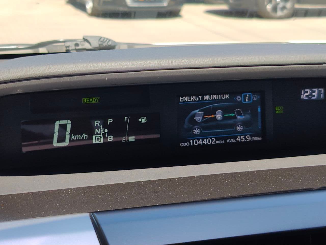 2014 Toyota Prius Plus / V — Miniatură 11