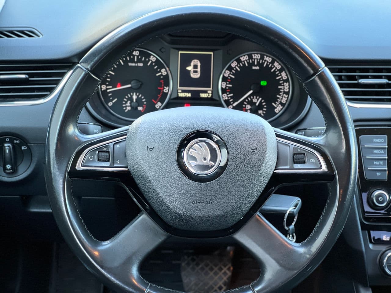 2013 Skoda Octavia — Miniatură 8