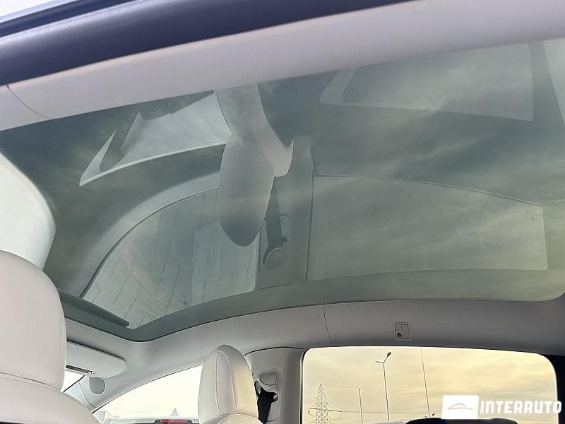 2020 Tesla Model Y — Miniatură 15
