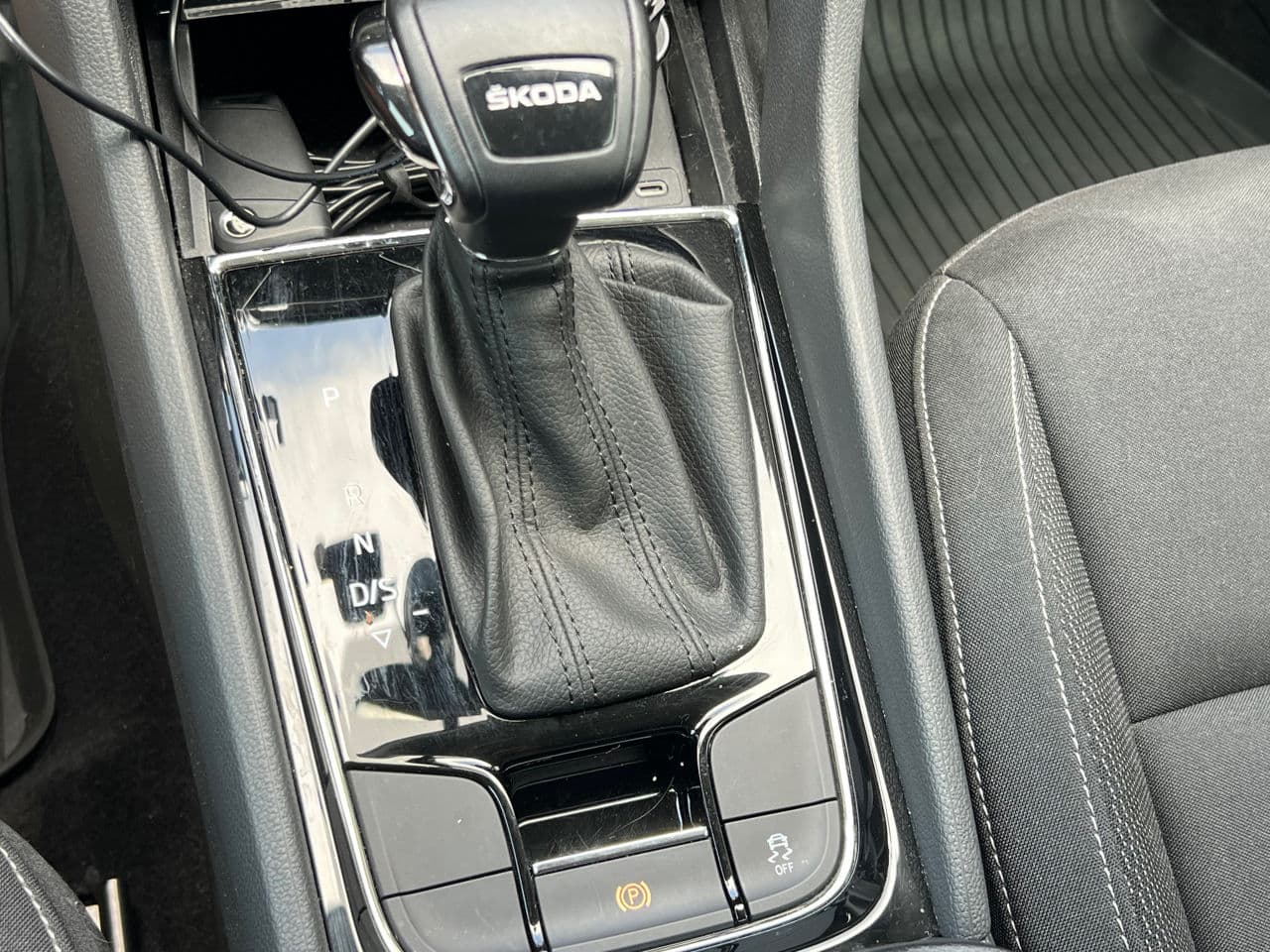 2022 Skoda Karoq — Miniatură 11