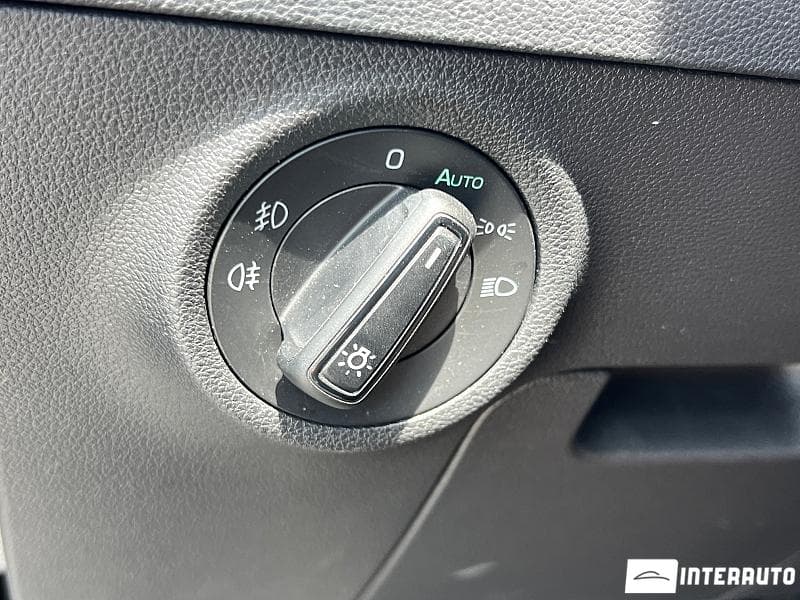 2022 Skoda Karoq — Miniatură 14