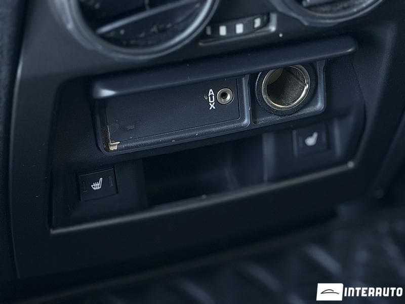 2011 Land Rover Range Rover Sport — Miniatură 23