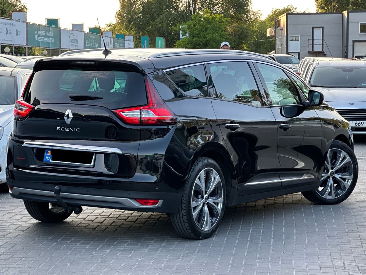 2019 Renault Grand Scenic — Miniatură 4